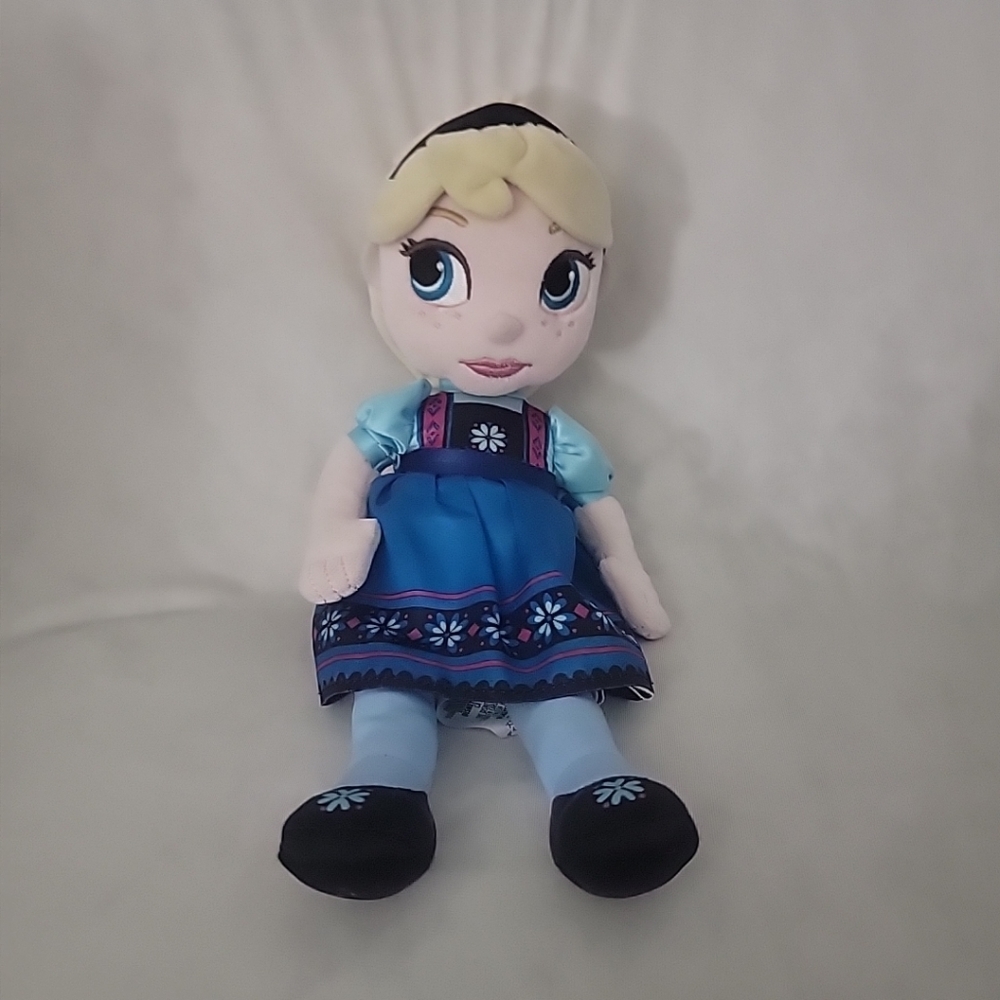 Disney Store Frozen Child Elsa plush doll Animators Collection